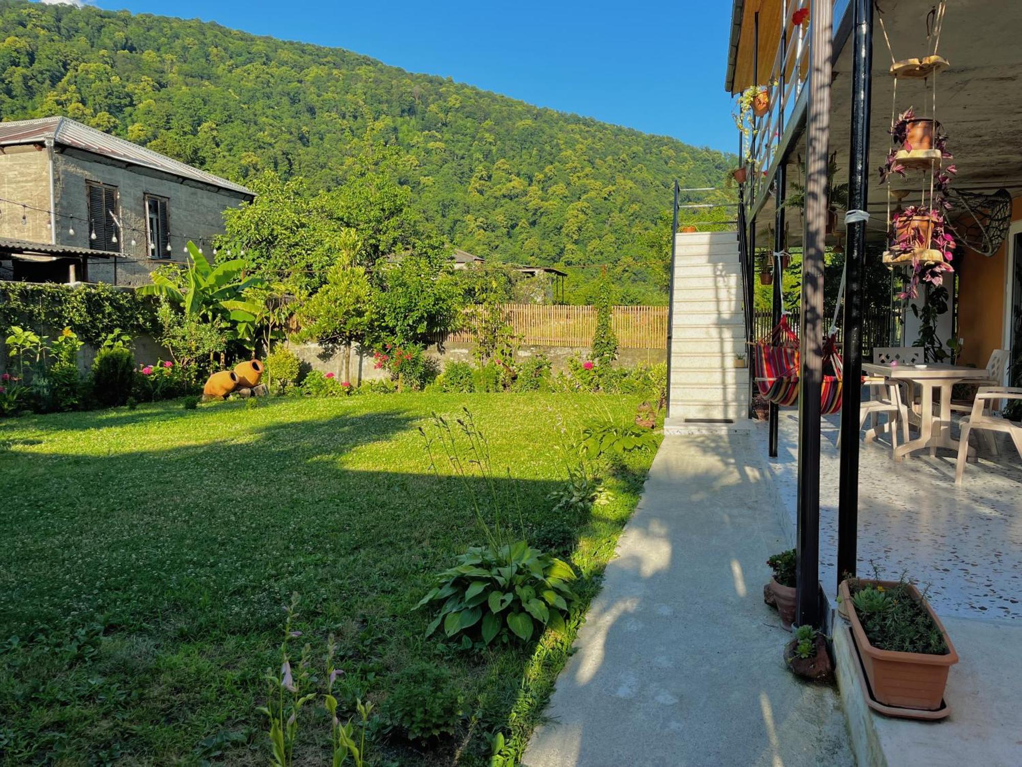 Mountain View Hotel Lagodekhi Buitenkant foto